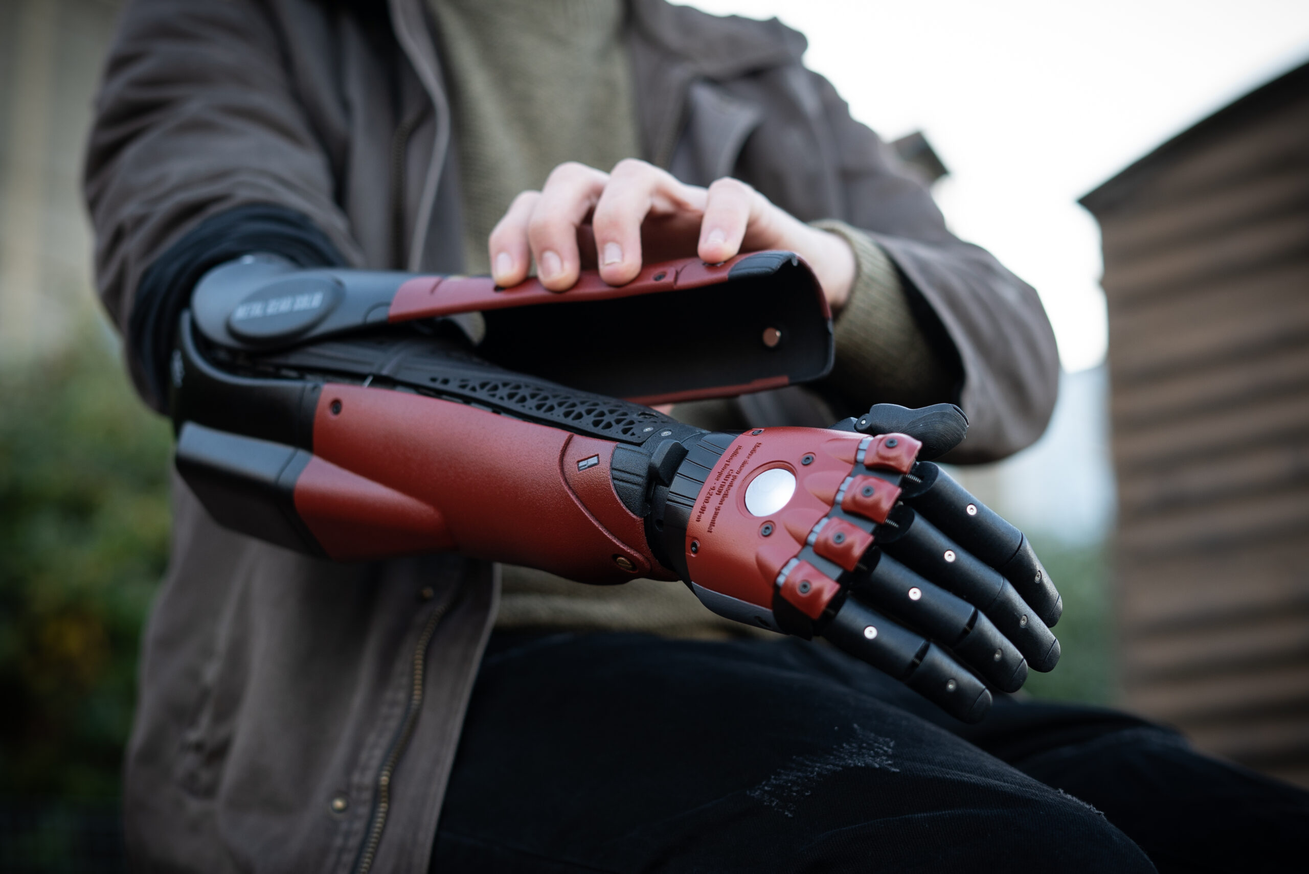 Metal Gear Solid bionic arm